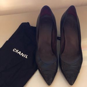 Chanel heel